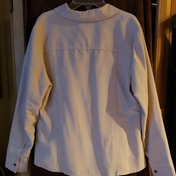 Blouse - Picture 2 of 4